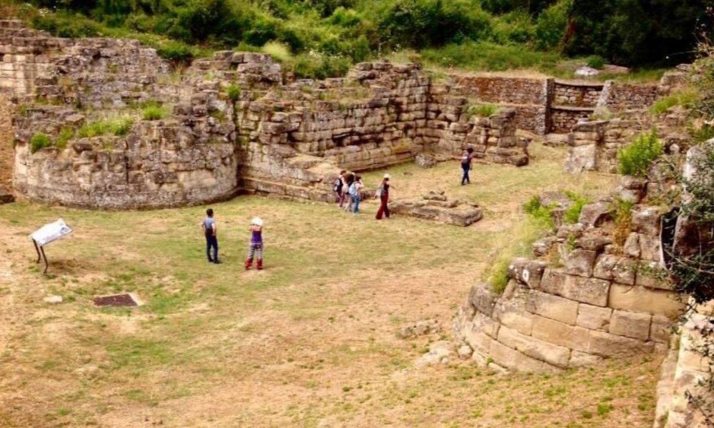 castiglione-di-paludi