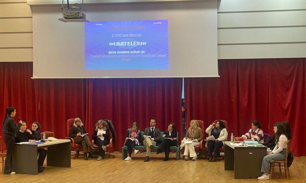 debate-telesio
