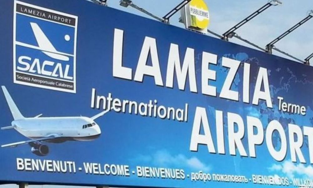 lamezia-airport