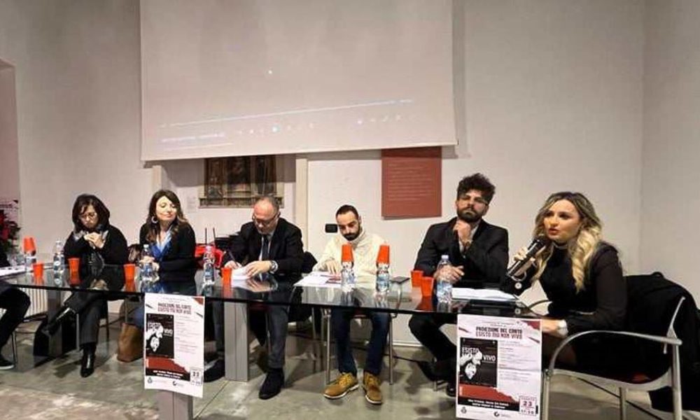 proiezione-del-corto-Esisto-ma-non-Vivo