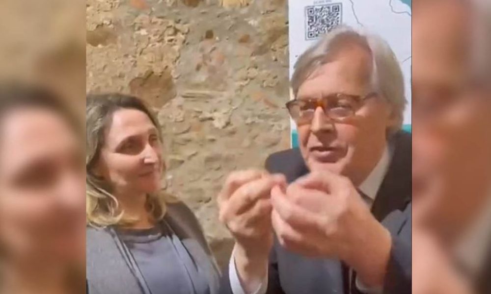 sgarbi-furioso-scuola