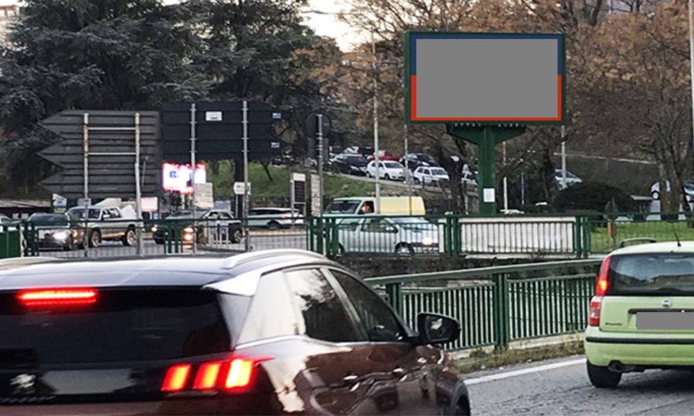 svincolo-autostrada-cs