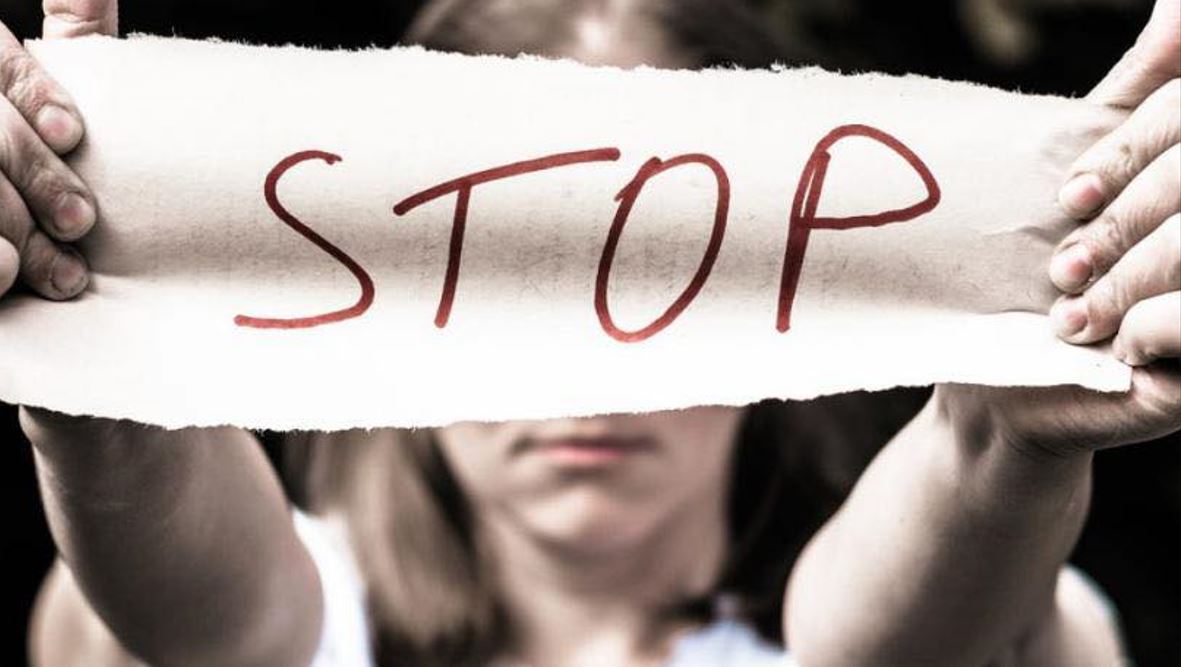Tema Sulla Violenza Nella Società Di Oggi Oggi è la Giornata internazionale contro la violenza alle donne: a